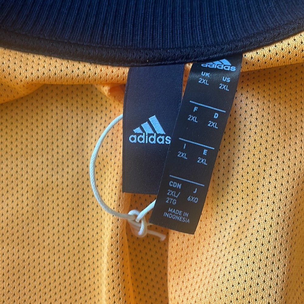 Adidas jacket - Picture 5 of 5